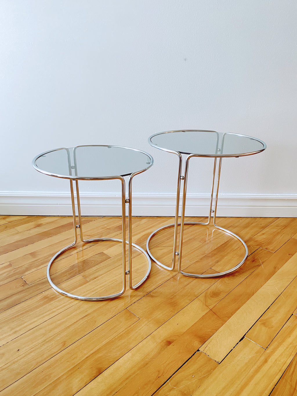 1970s Minimalist Tubular Chrome & Glass Side Tables – Pair