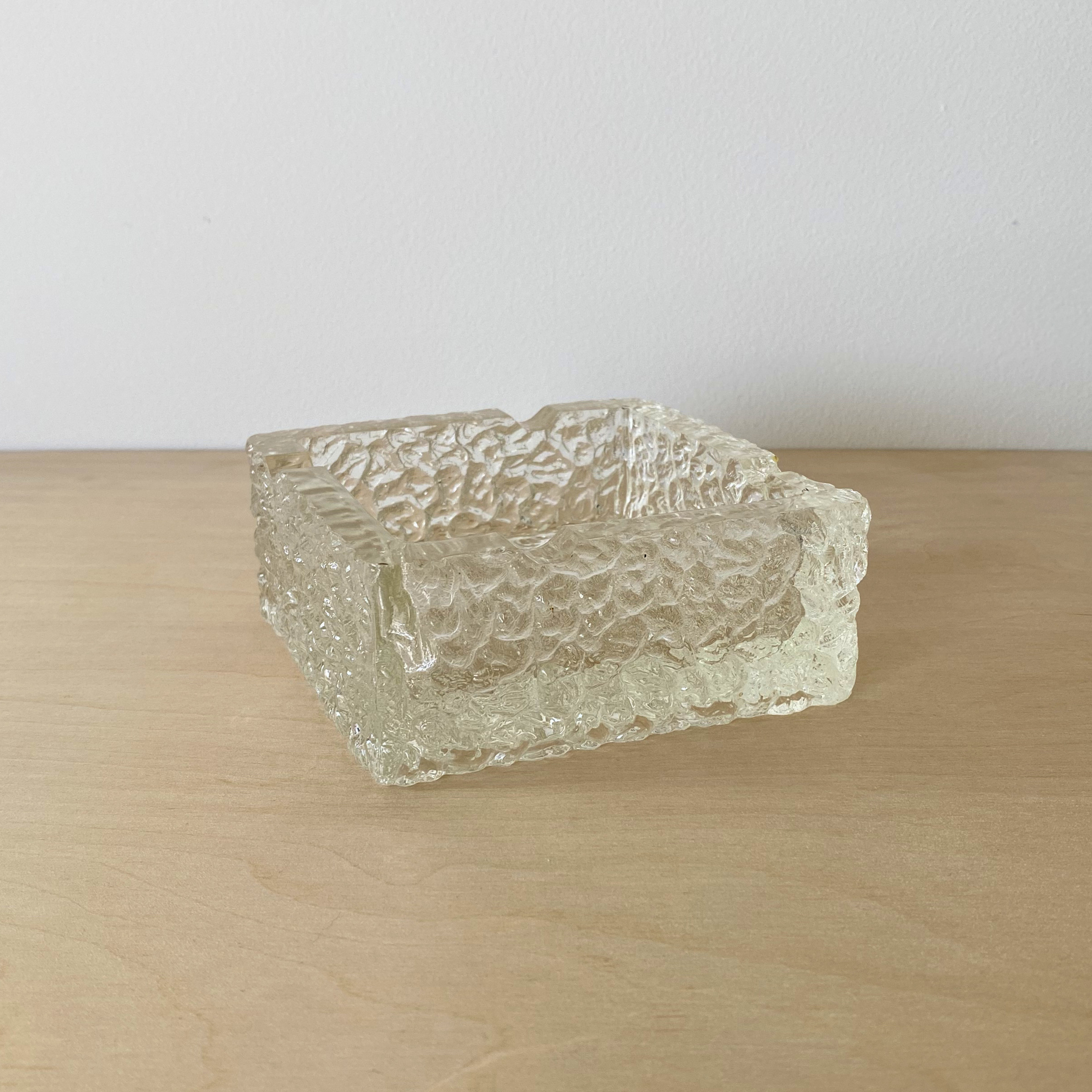 "Ice Glass" Ashtray