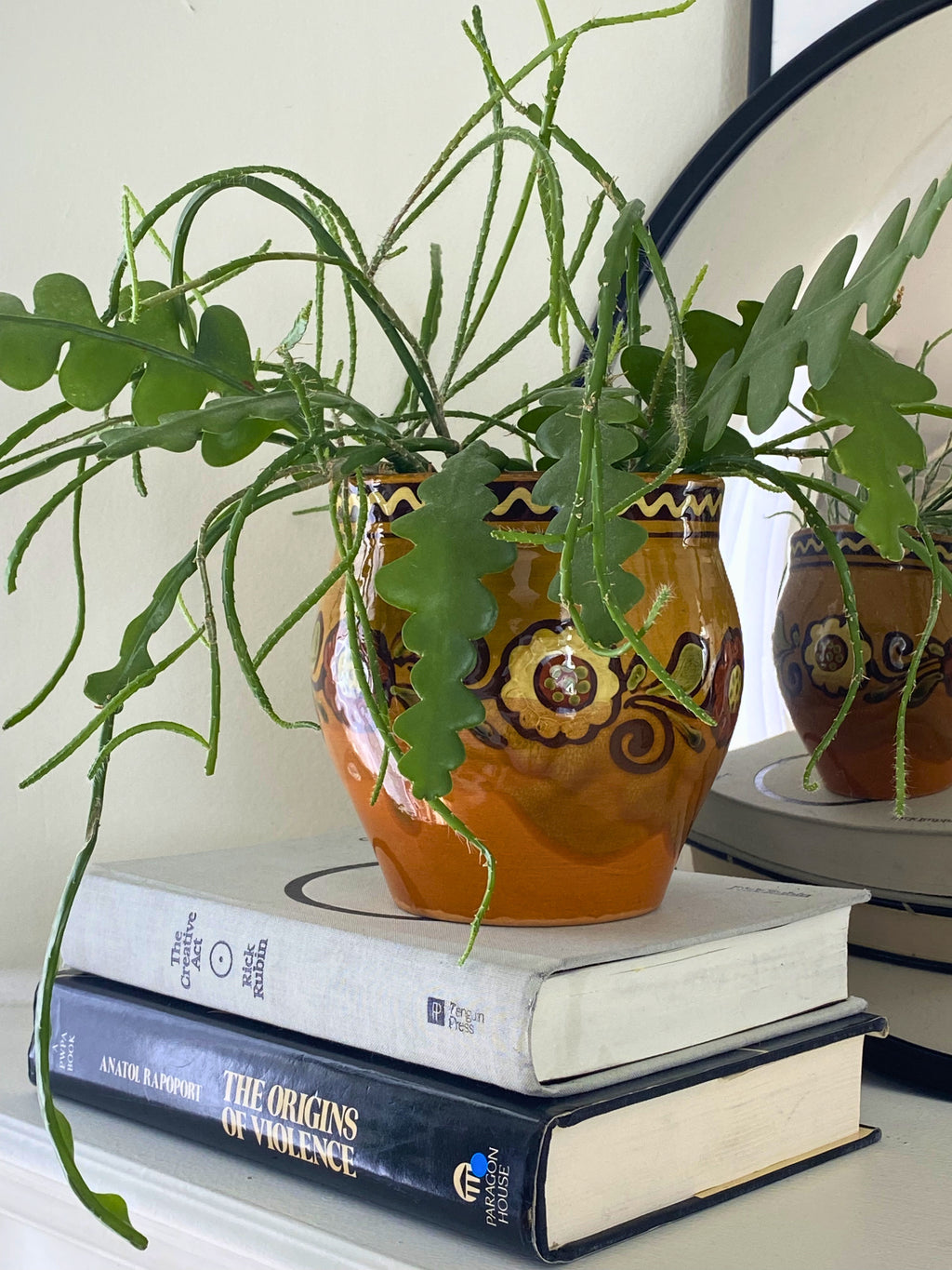 1970s Ukrainian Vassylkiv Maiolica Ceramic Pot