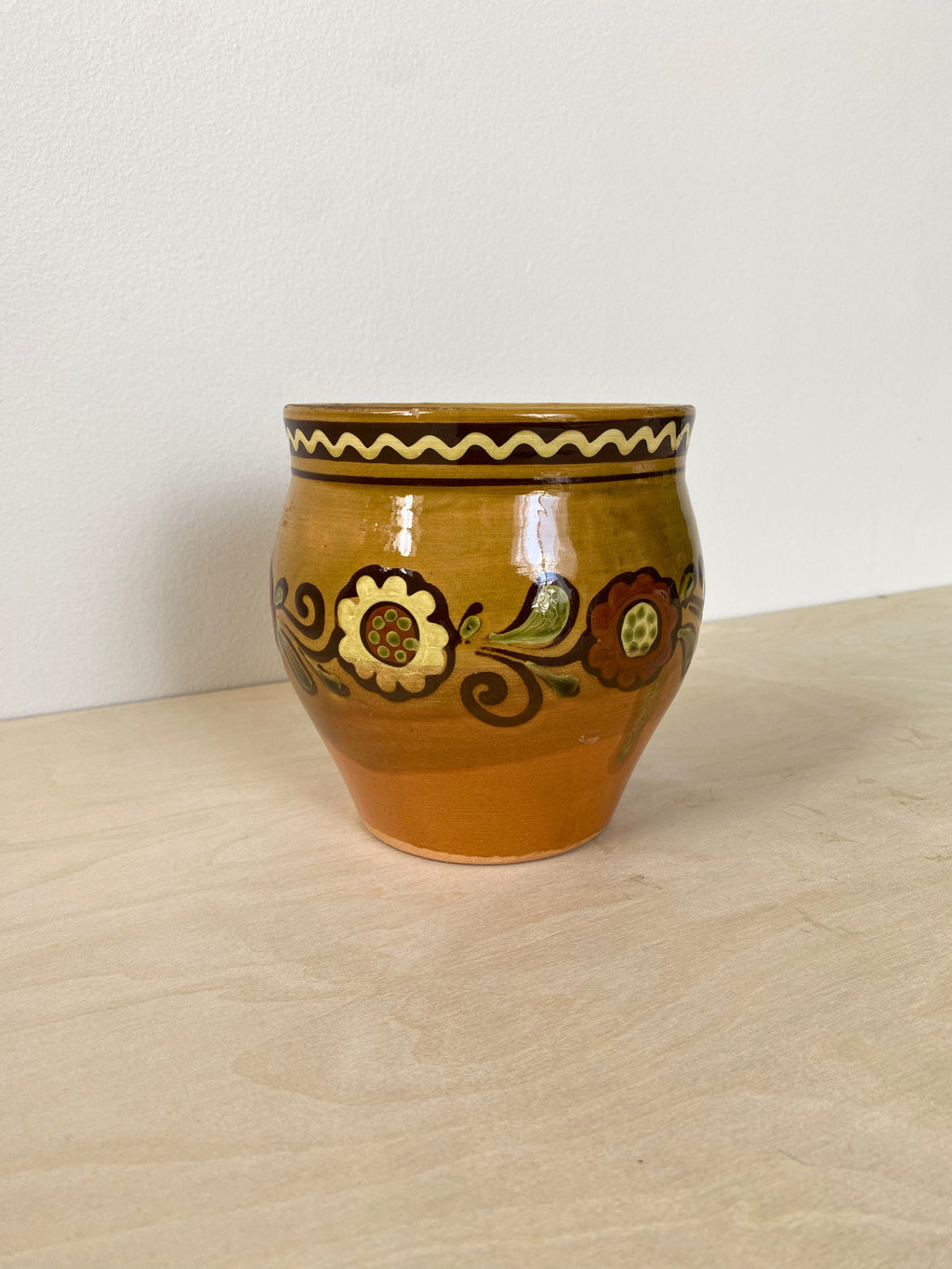 1970s Ukrainian Vassylkiv Maiolica Ceramic Pot